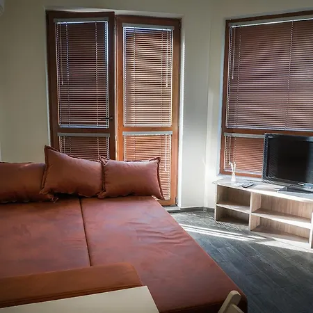 Studio Central شقة *